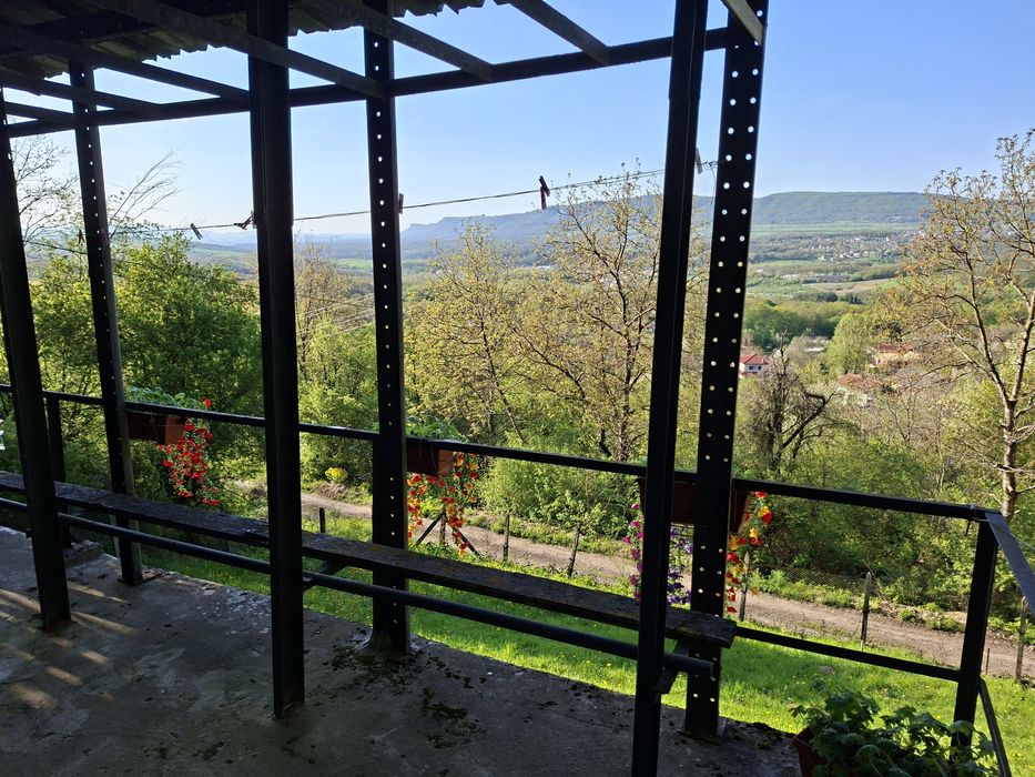 Продавам Имот в Габрово кв.Шенини