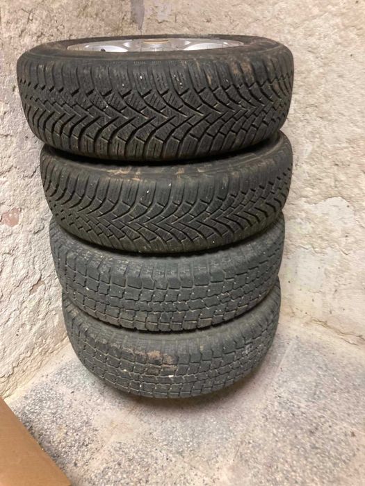 Автобилни гуми продавам