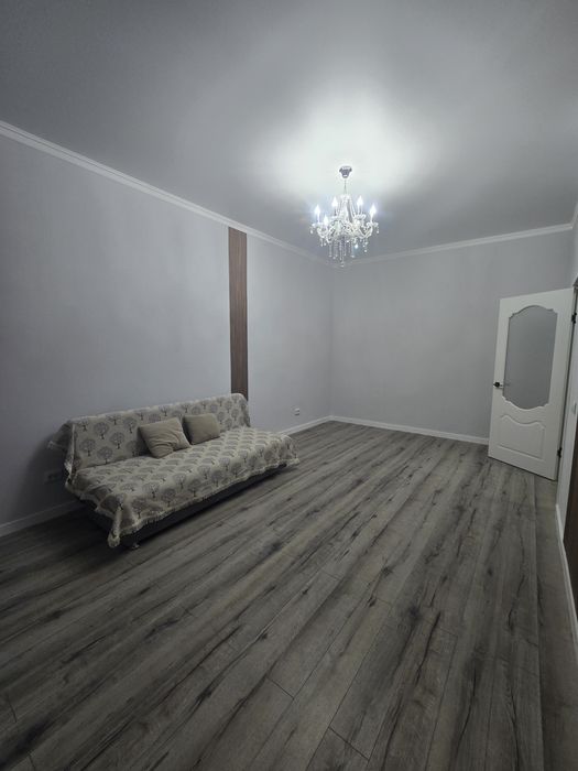 Сдам 2комн квартиру