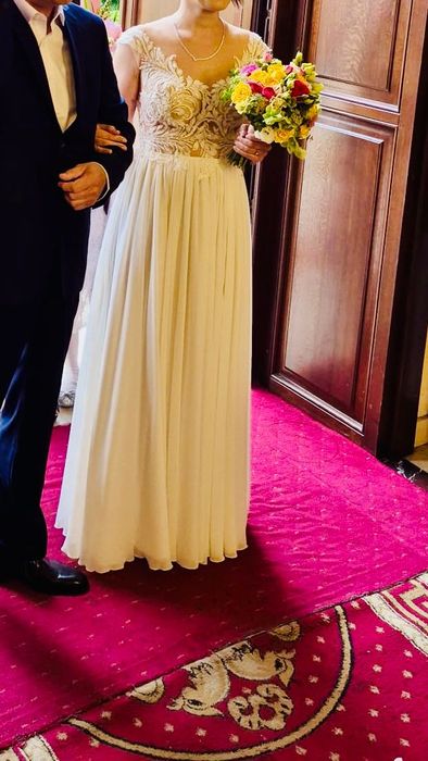 Rochie mireasă superba