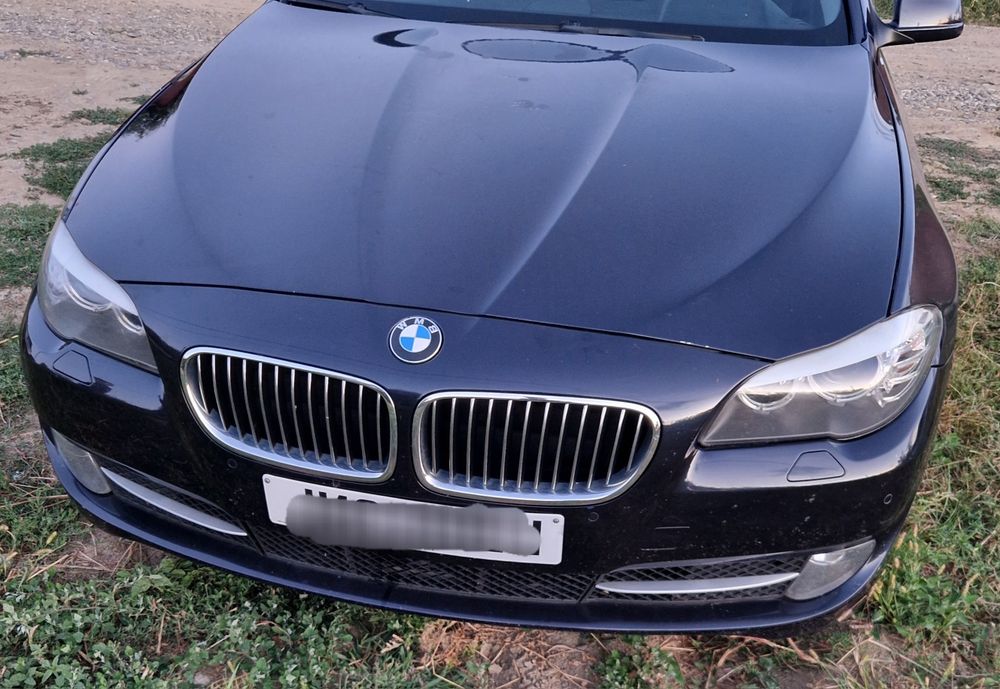 Dezmembrez bmw seria 5 f10 / f11 525d / 530d / 535d 3.0d n57d30a 204cp 245cp motor cutie automata 8hp jante r18 interior piele navigatie mare piese
