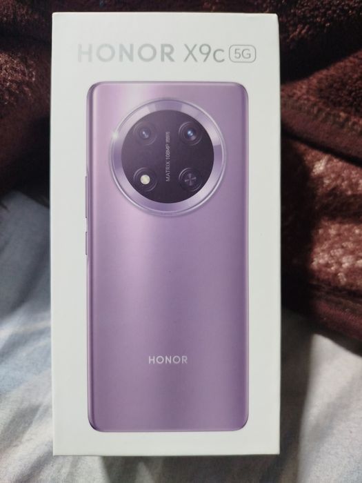 Honor x9c sotiladi xolati yangi ochilmagan karobka xotira 12/256