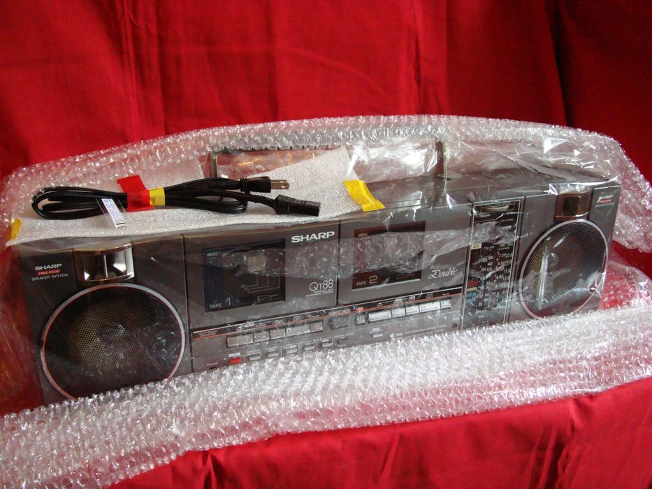SHARP QT - 88 Z D. 1985 год. Редкий  Made in Japan ORIG.