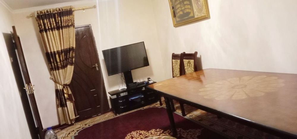 Arenda yunusabad-4 ryadom metro 2/2/4 xoroshaya semya student voeniy