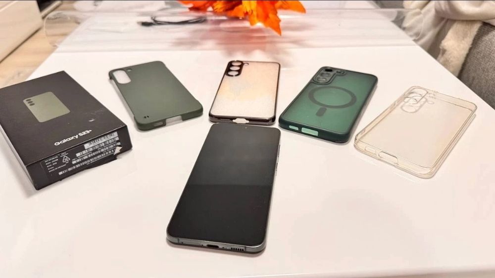 Vand/Schimb Samsung S23 Plus 256 GB