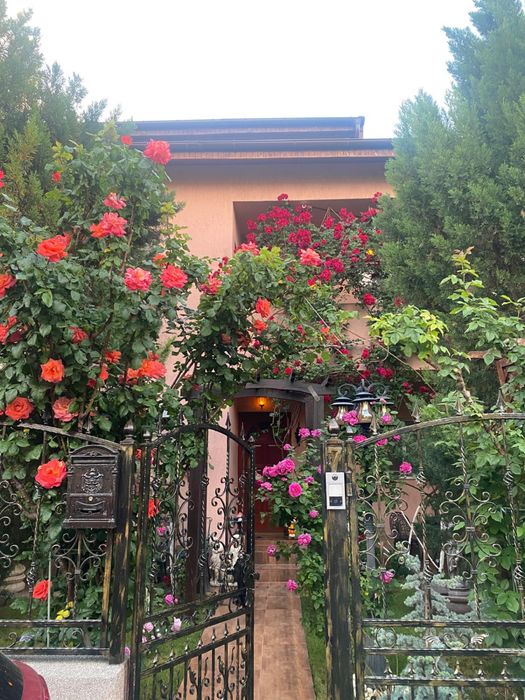 Casa (duplex) de vanzare Pepinieră-Slobozia