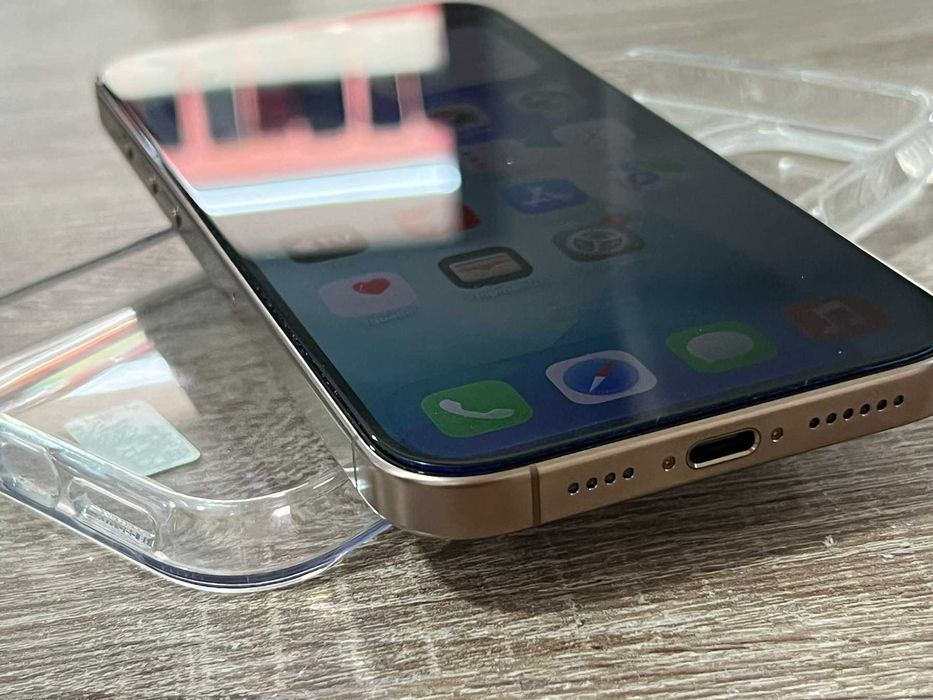 iPhone 16 Pro MAX 100% Battery