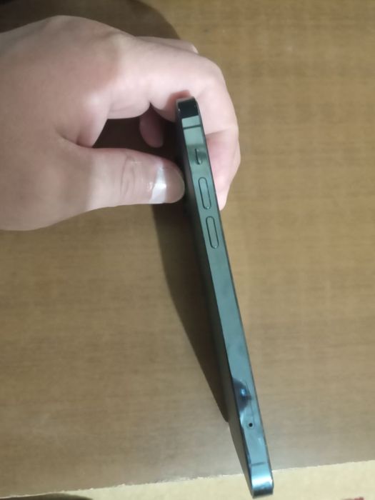 iPhone 12pro сатылады.Состояние идеал