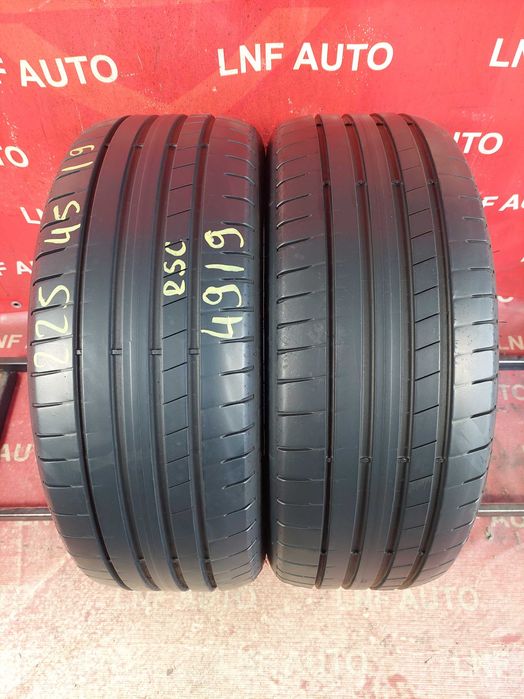 Anvelope de VARA - 225/45/19 - DUNLOP - 7 MM - DOT 4919 RFT !