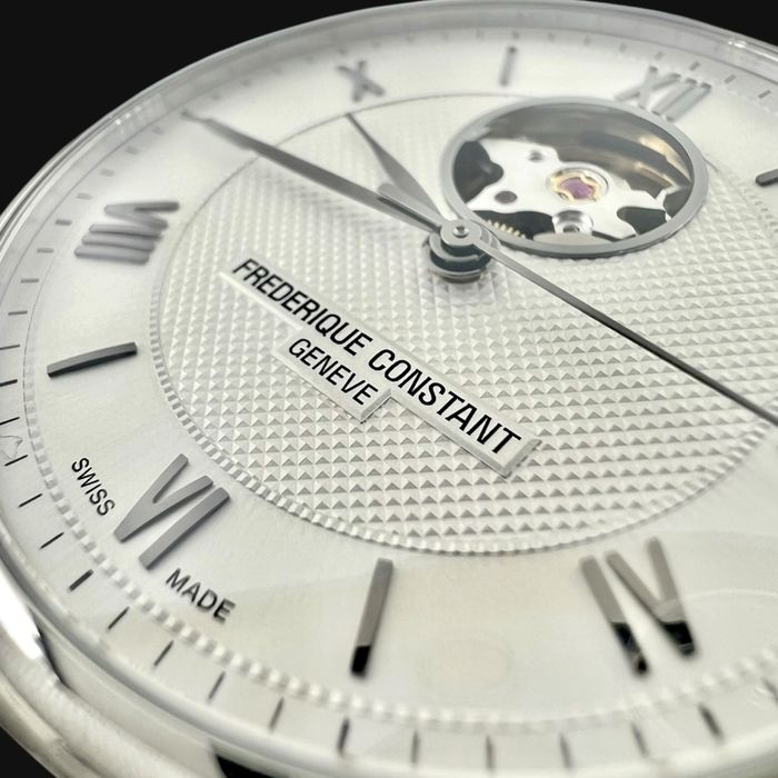 НОВ Frederique Constant Classics Heart Beat (FC-310) - Лукс, Елегантност и Механична Прецизност - ФУЛ КОМПЛЕКТ!