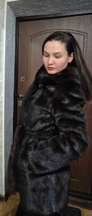 Норковая шуба с капюшоном