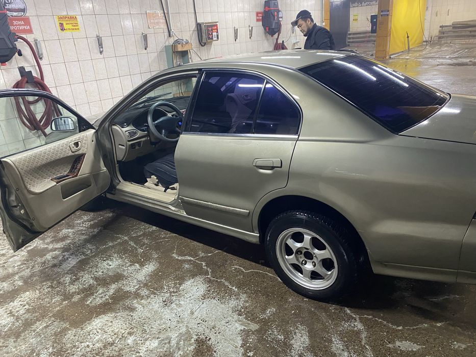 Продам галант на ходу