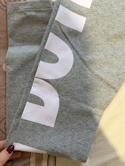 Клин Nike- чисто нов