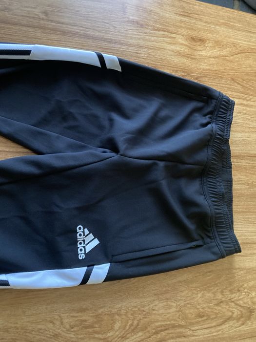 Мъжко оригинално долнище Adidas