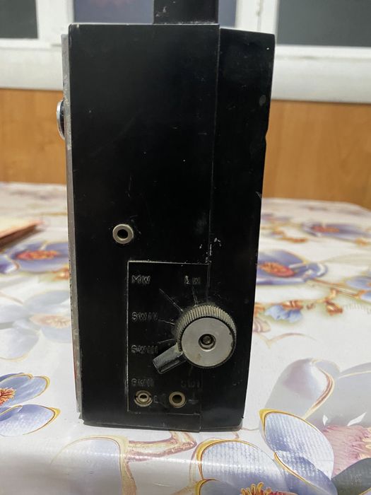 Meridian радиоприемник