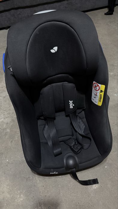 Продам автокресло от joie