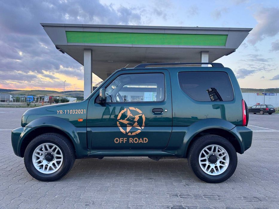 Suzuki Jimny 1.3 JLX 4WD An 11.2007 Rulaj: 170.000 KM: 1.3 Benzină