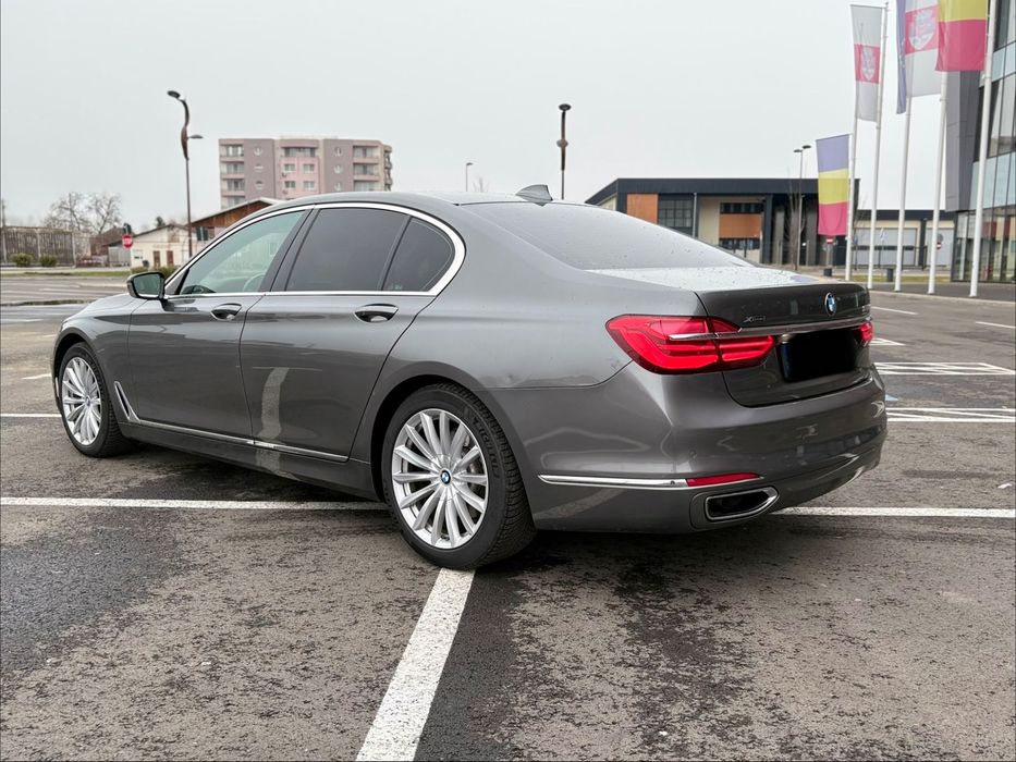 BMW 7 Series 2015 — imagine 4