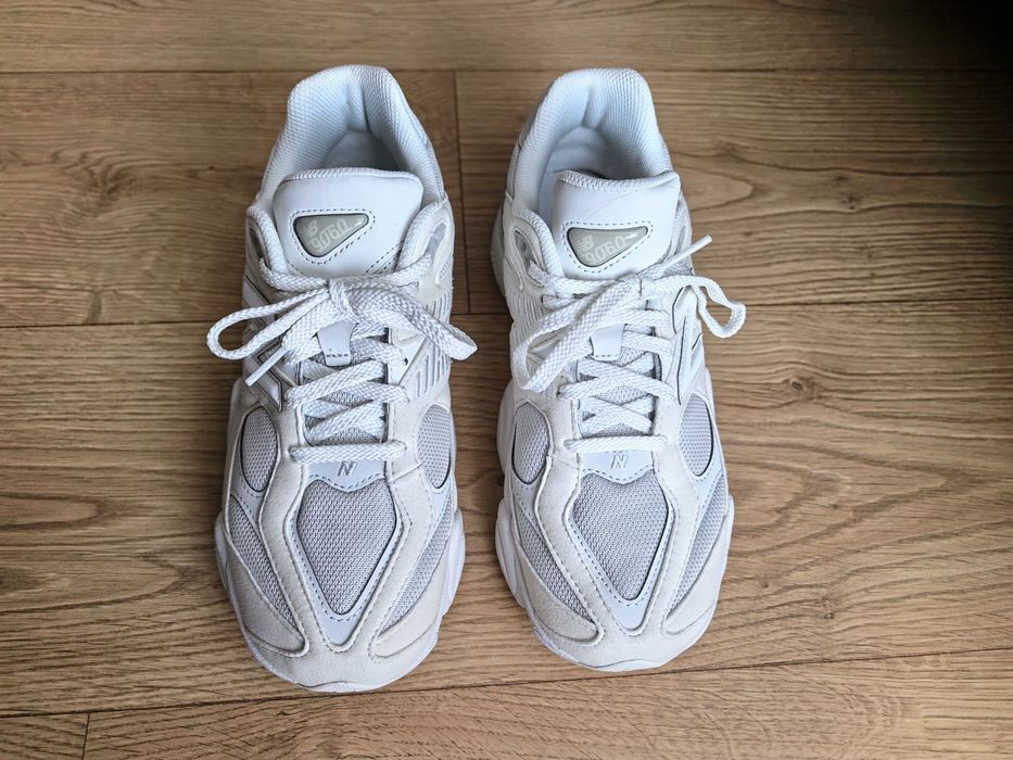 Дамски маратонки New Balance 9060