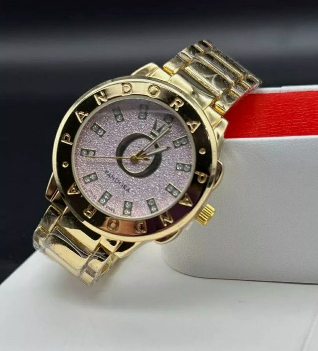 Продам часы PANDORA, RADO