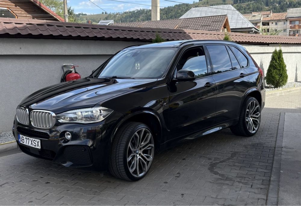 Vând BMW X5 313 CP M