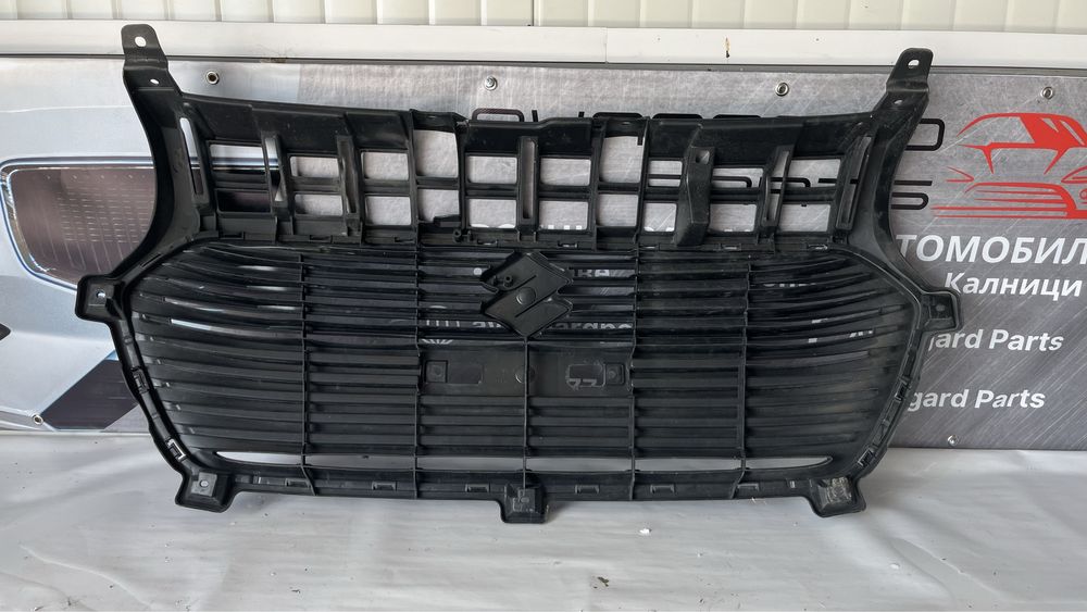 Решетка Suzuki Swift 2017-