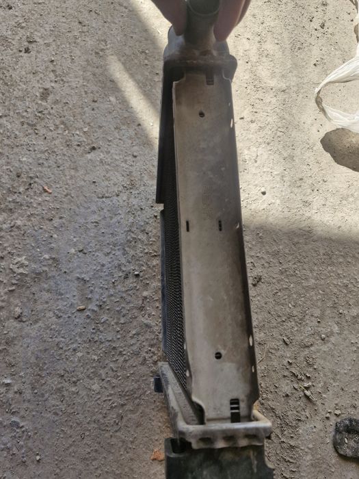 Радиатор от мерседес 124