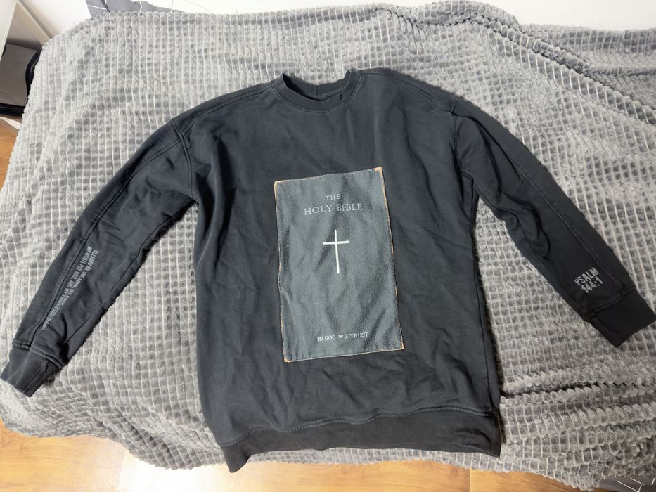 Рядка блуза Luda “The holy bible”