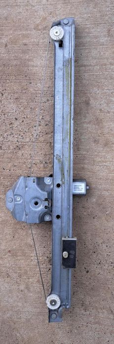 Macara geam Renault trafic 2016