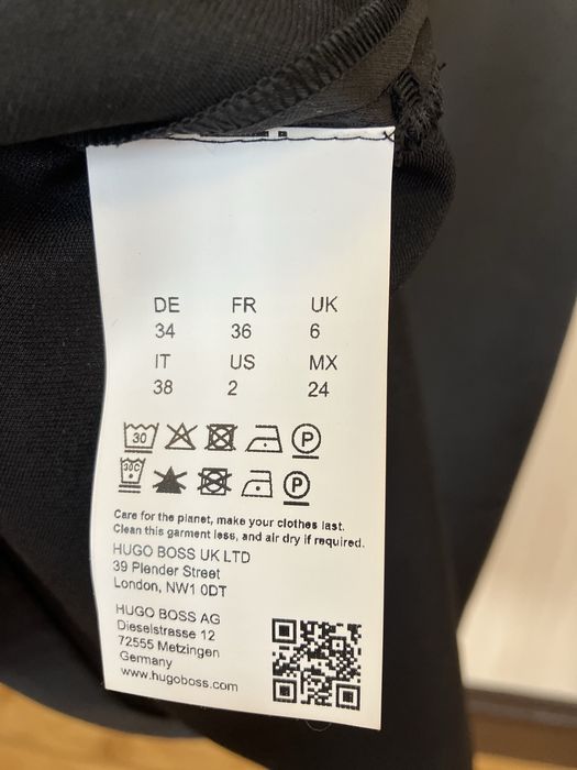 Hugo сатенена блуза