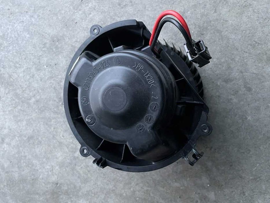 Motoras aeroterma Bmw seria 1/2/X1/X2 cod 9297752