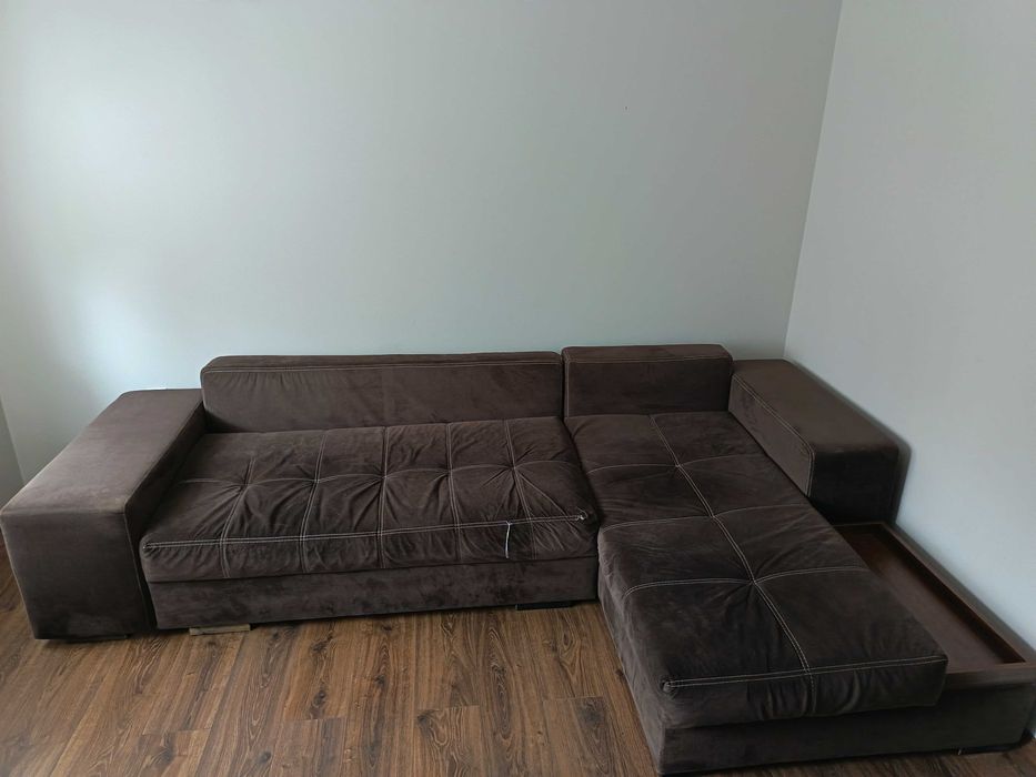 Разтегателен диван