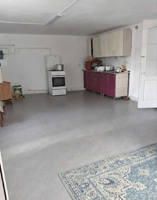 продам 2 дома в одном дворе