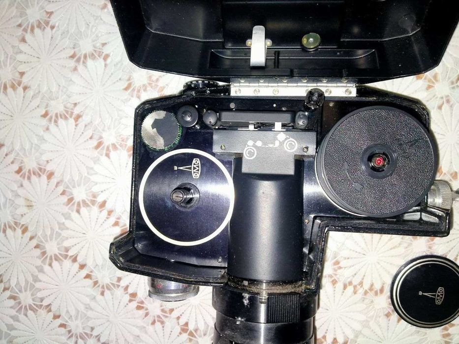 кинокамера раритетная "Лада"