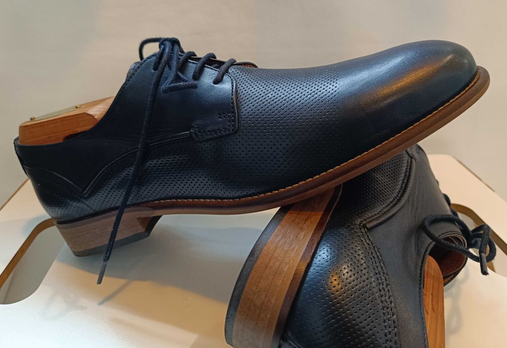 Pantofi derby 40 de lux lucrati manual Minelli NOI piele naturala