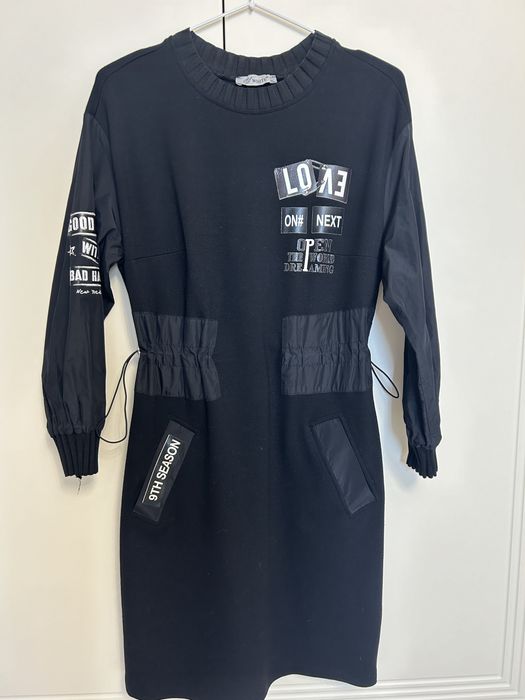 Платье 3000 тг 36 размер