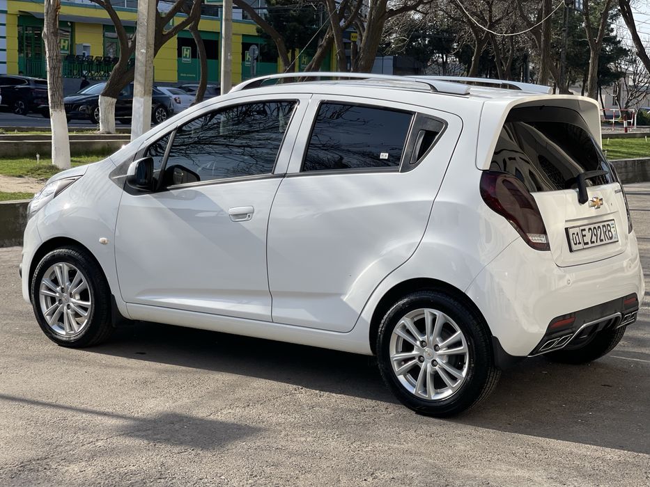 Spark At ful pazitsa sotiladi