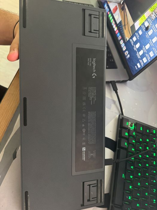 Tastatura Logitech G515