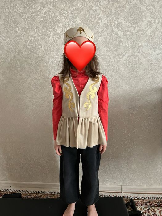 Продам национальную жилетку