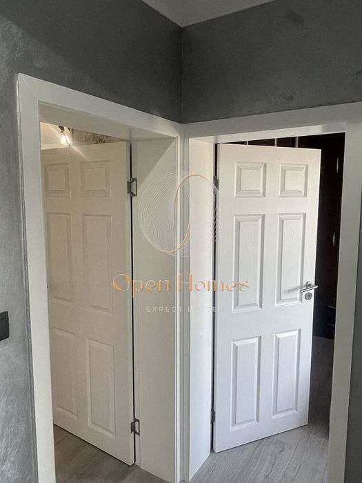 Продава се Тристаен апартамент в Пловдив, Младежки Хълм - 101 кв.м за 1981 €/кв.м - Снимка #9