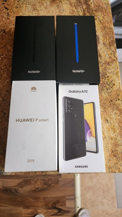 Cuti telefoane noi