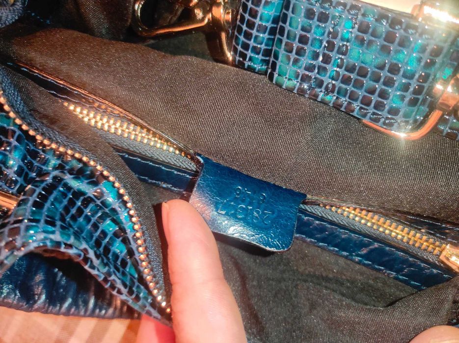 Сумка  кожаная GUCCI LA Storia