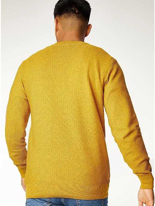 Pulovere S , M , L, XL, 2XL