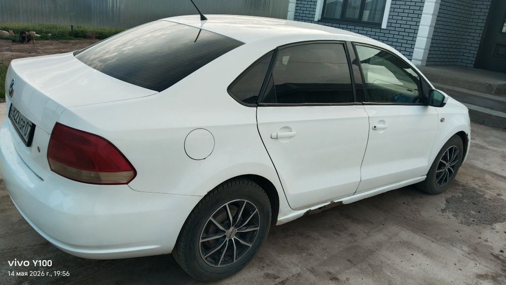 Volkswagen Polo 2014