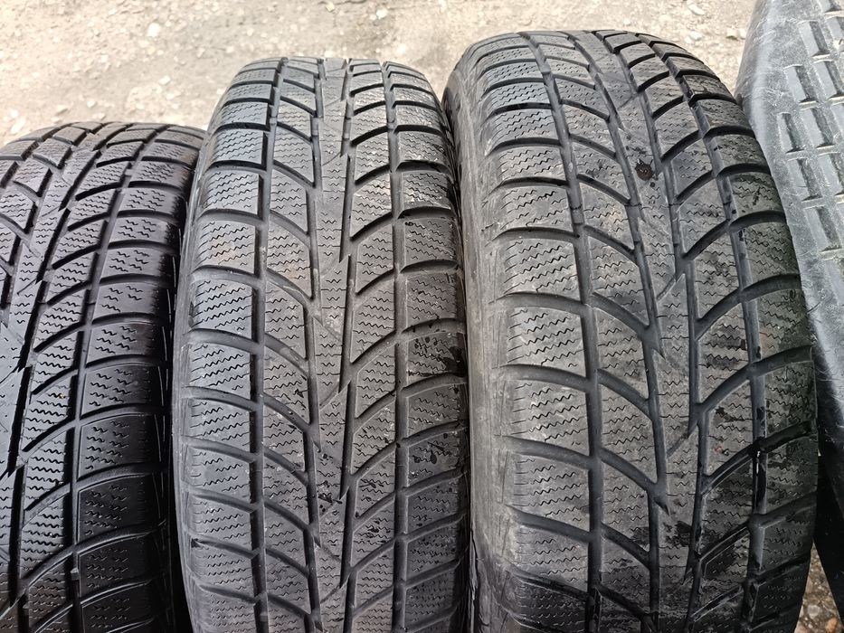 Anvelope MS iarna 205 70 15 hankook 5.5-6mm 2018