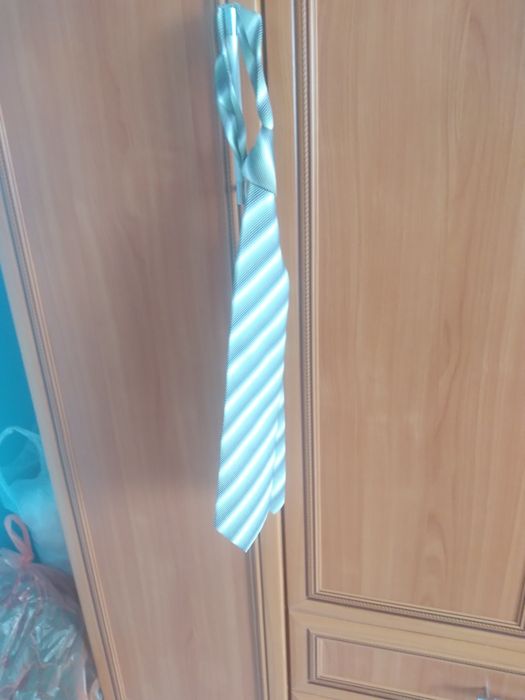 Галстуки  за  2000 тенге