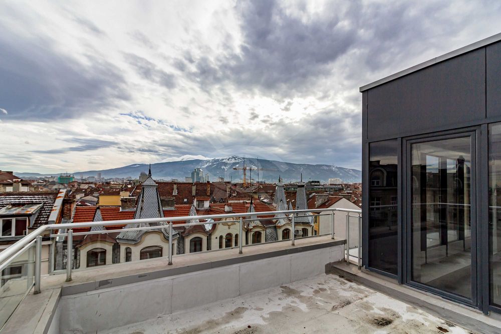 Продава се Заведение в София, Център - 429 кв.м за 3497 €/кв.м - Снимка #14