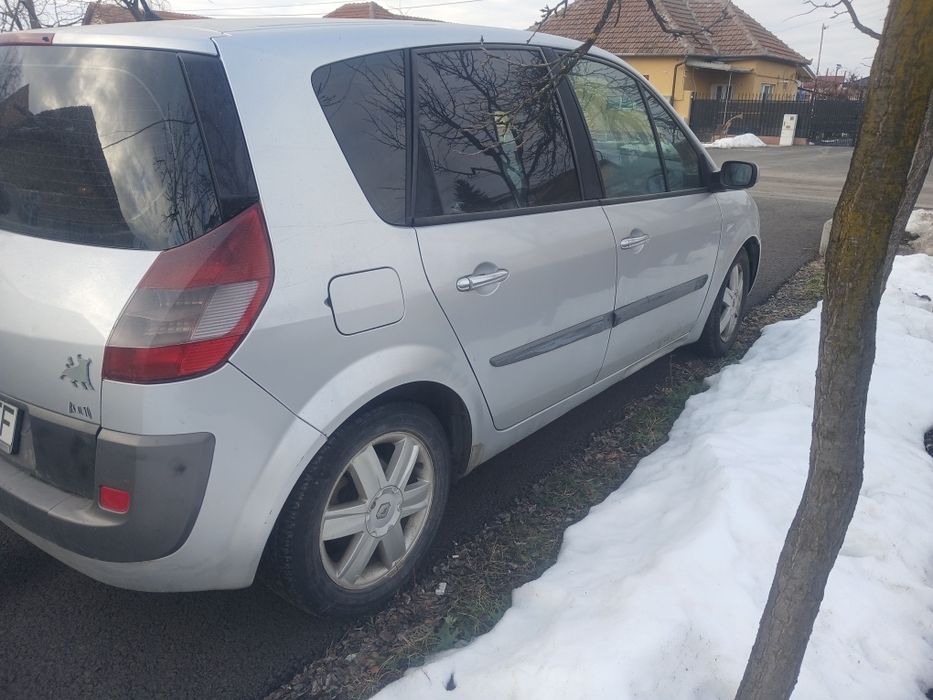 Renault  scenic 1.5