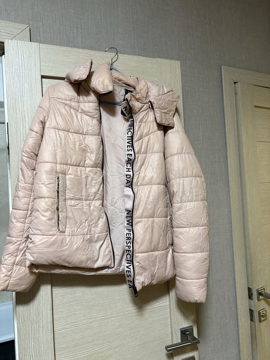 Отдам куртки за шоколадку