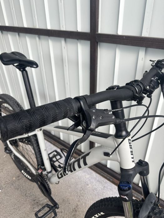 Продам Giant Talon 2